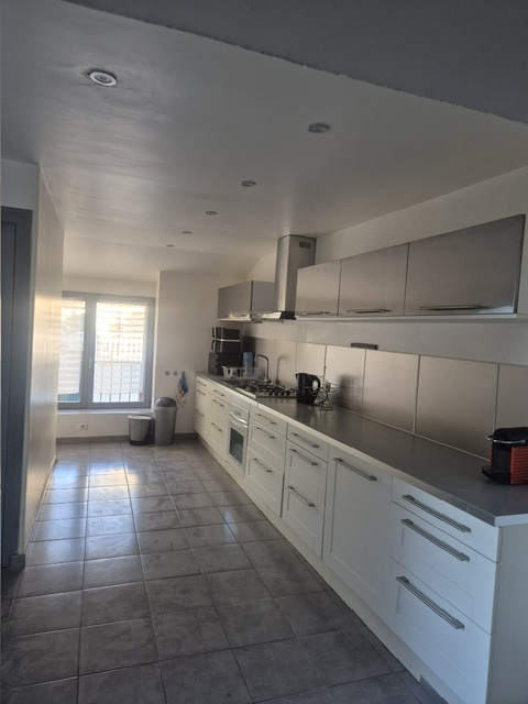 Maison à vendre à Loyettes, 60 m², 3 pièces – photo 1 sur 8
